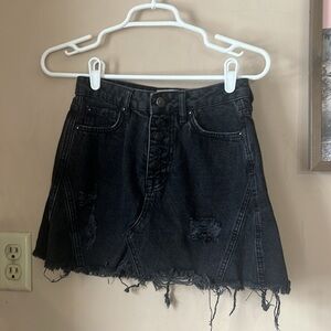 ❤️FINAL SALE❤️ Free People Black Distressed Button Fly Mini Skirt Size 25